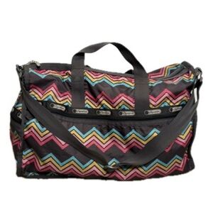 LeSportSac Large Rainbow Zig Zag Duffle Shoulder Bag Weekender Retro Travel Tote